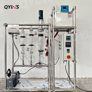 可用于脫除魚油內低分子化合物/高分子聚合物60C玻璃薄膜蒸發器